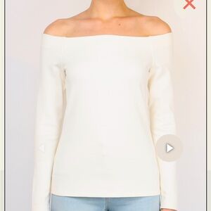 L’Agence “Cynthia” off shoulder top